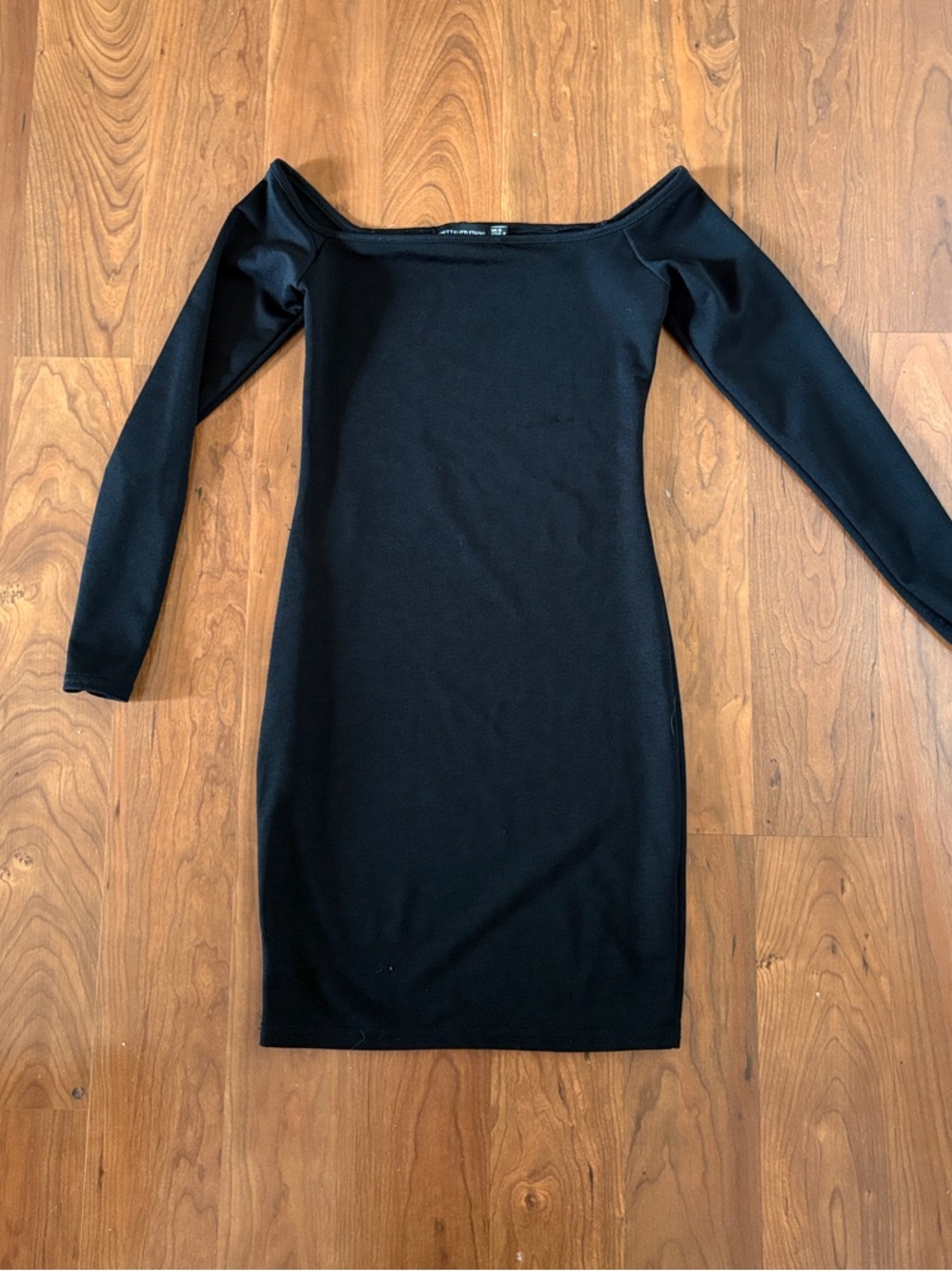 PrettyLittleThing Black Bardot Bodycon Dress